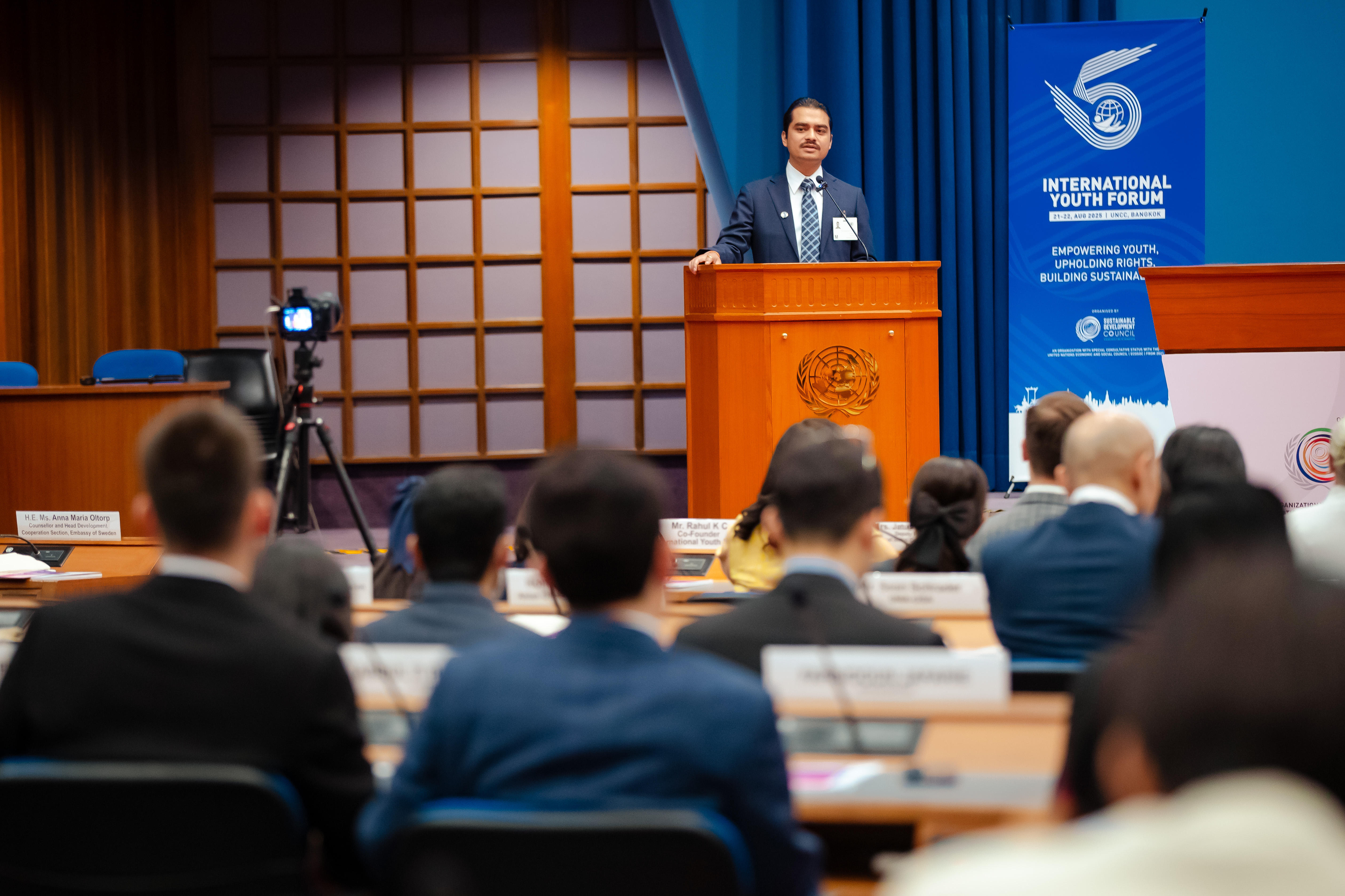 5th Edition - conference closeup - 3rd.jpg